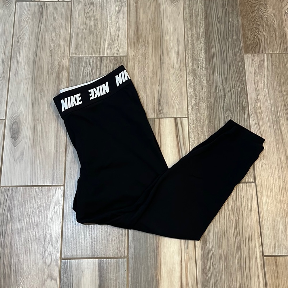 Women’s Nike tight Black 2x worn one time